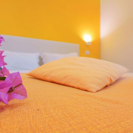 Insula B&B Cagliari Phòng bức ảnh