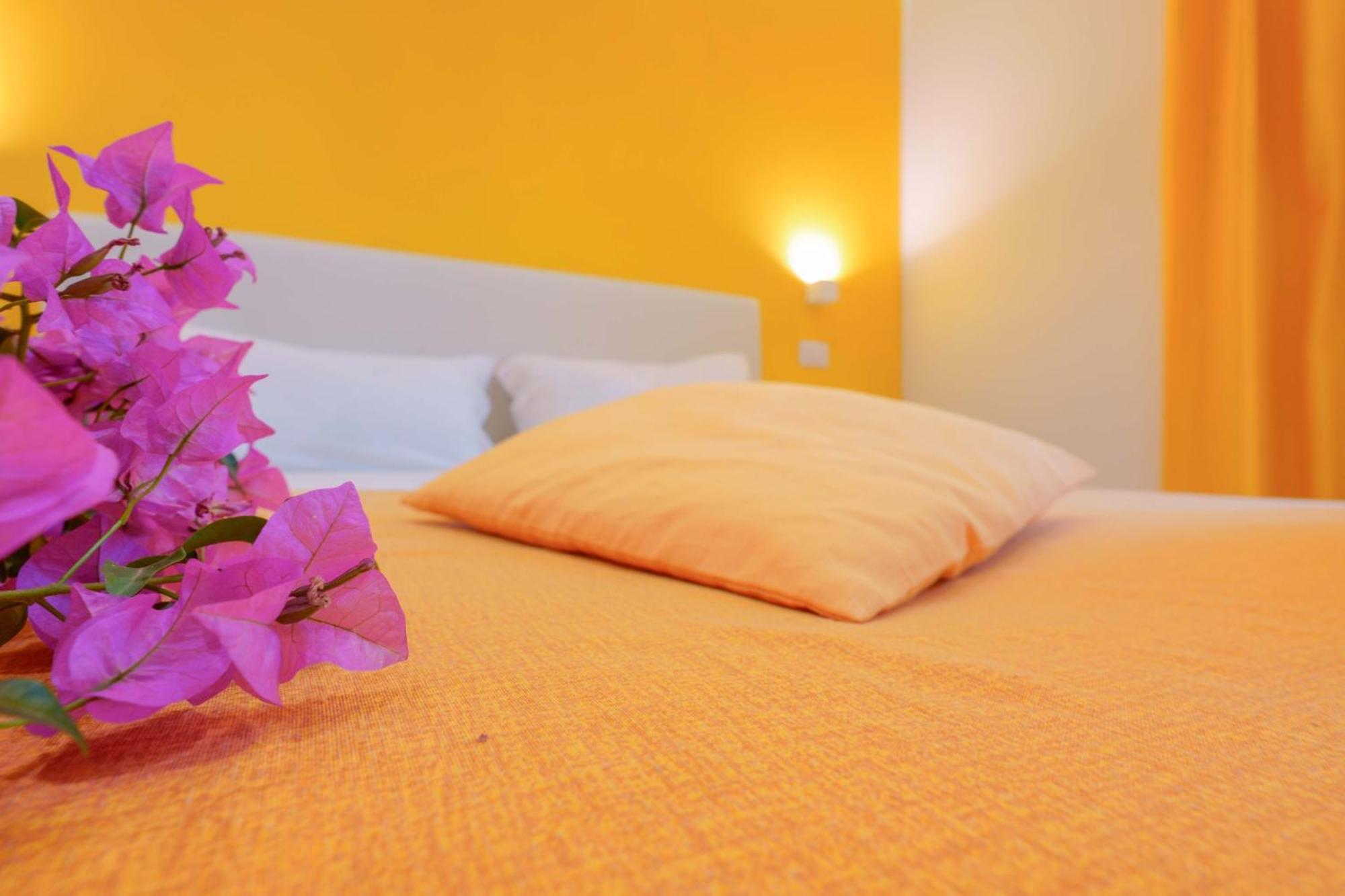 Insula B&B Cagliari Phòng bức ảnh