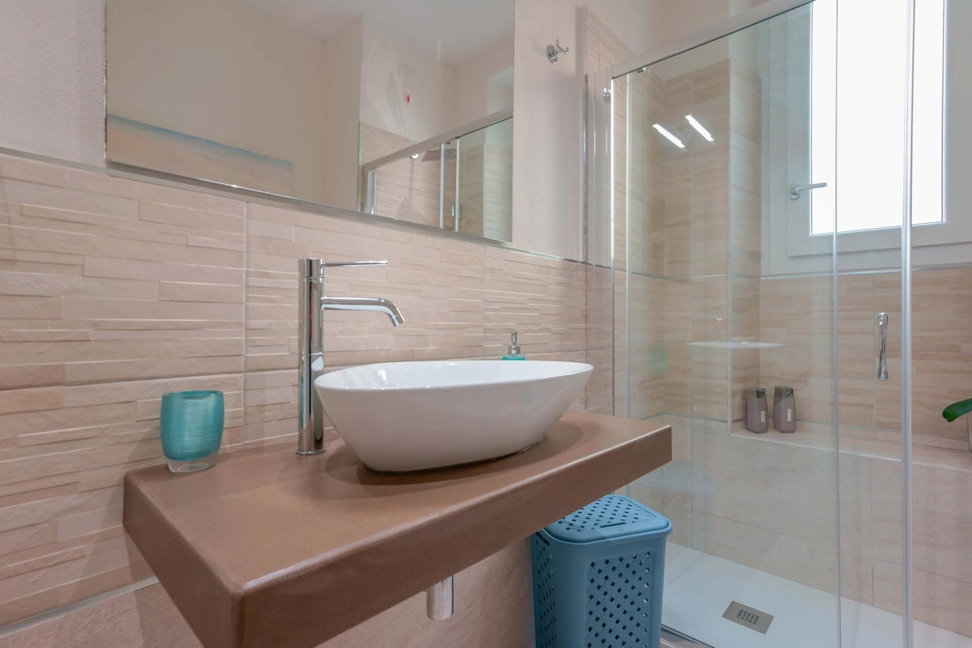 Insula B&B Cagliari Phòng bức ảnh