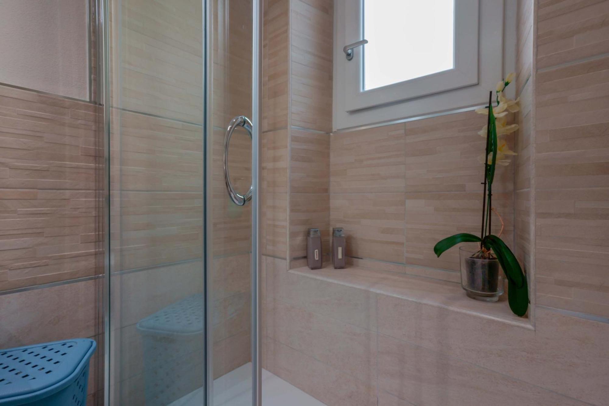Insula B&B Cagliari Phòng bức ảnh