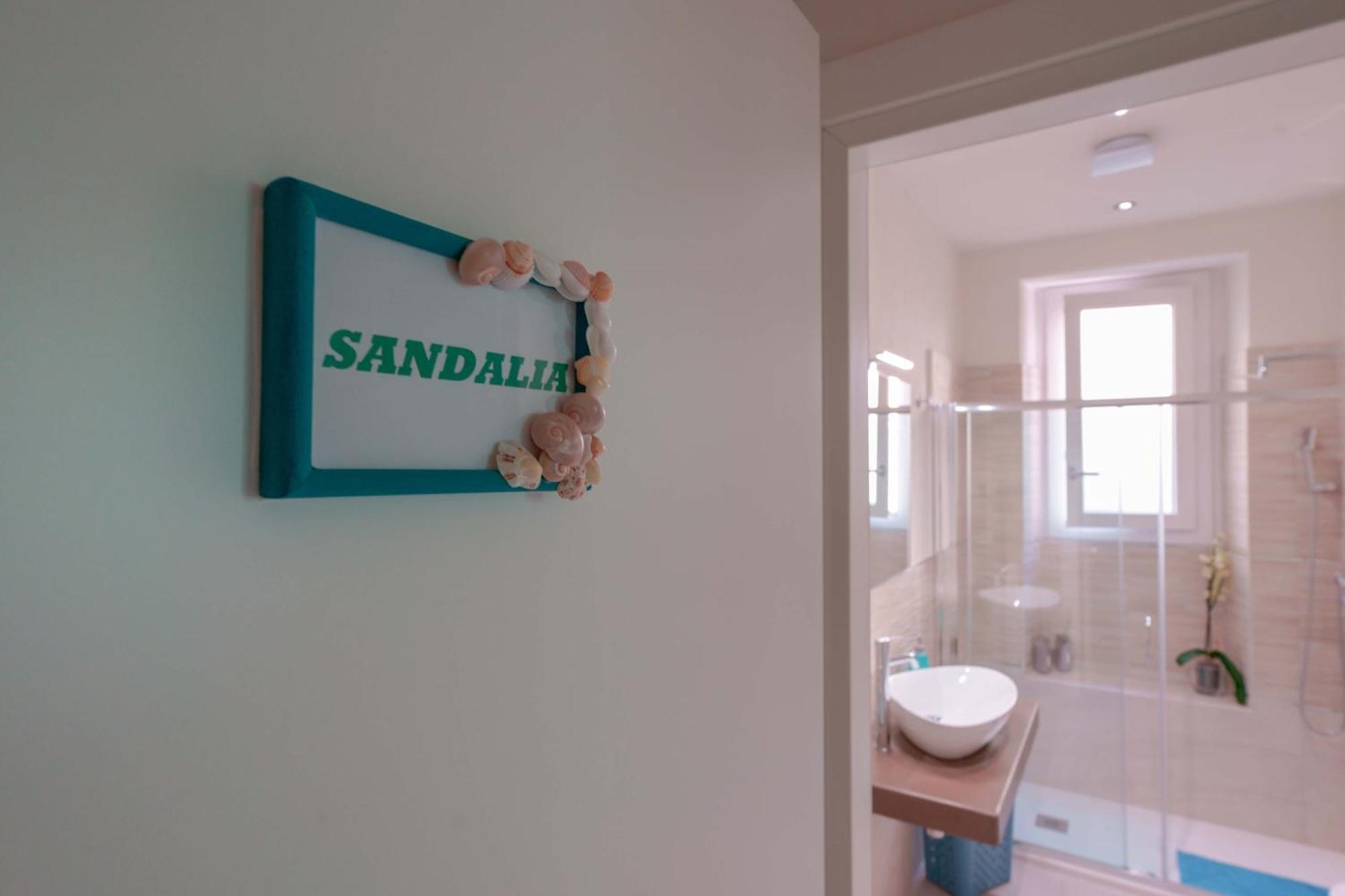 Insula B&B Cagliari Phòng bức ảnh